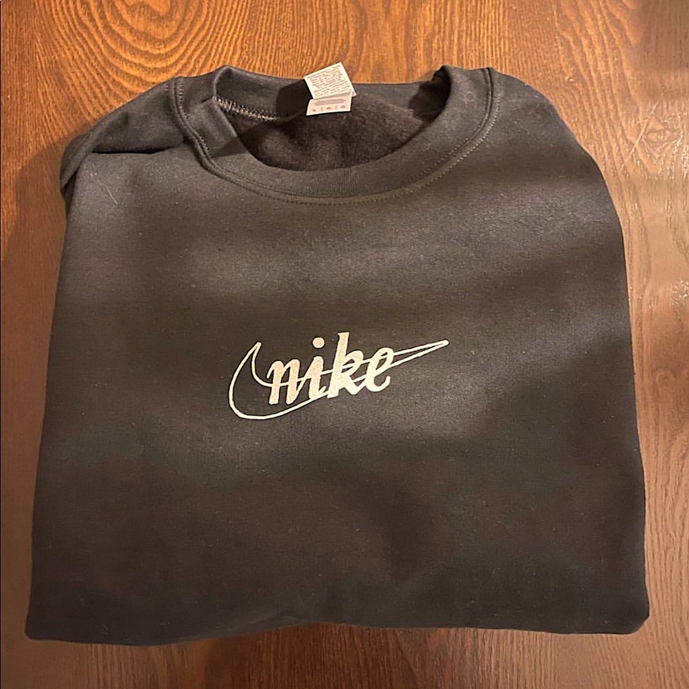 Black Custom Nike Crew Neck - Picture 1 of 1
